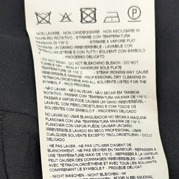 Emporio Armani, Black Wool contemporary, short jacket - Size EU44 - Picture 10 of 11